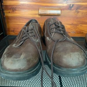 Timberland waterproof slip resistant rubber sole lace up oxfords